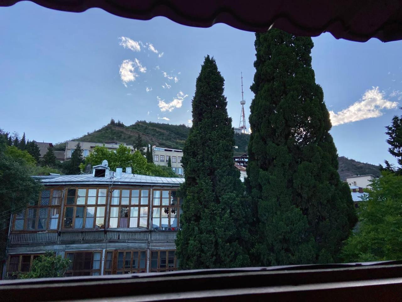 Hotel "Tbilisi Tales" In The Heart Of The Old City Екстер'єр фото