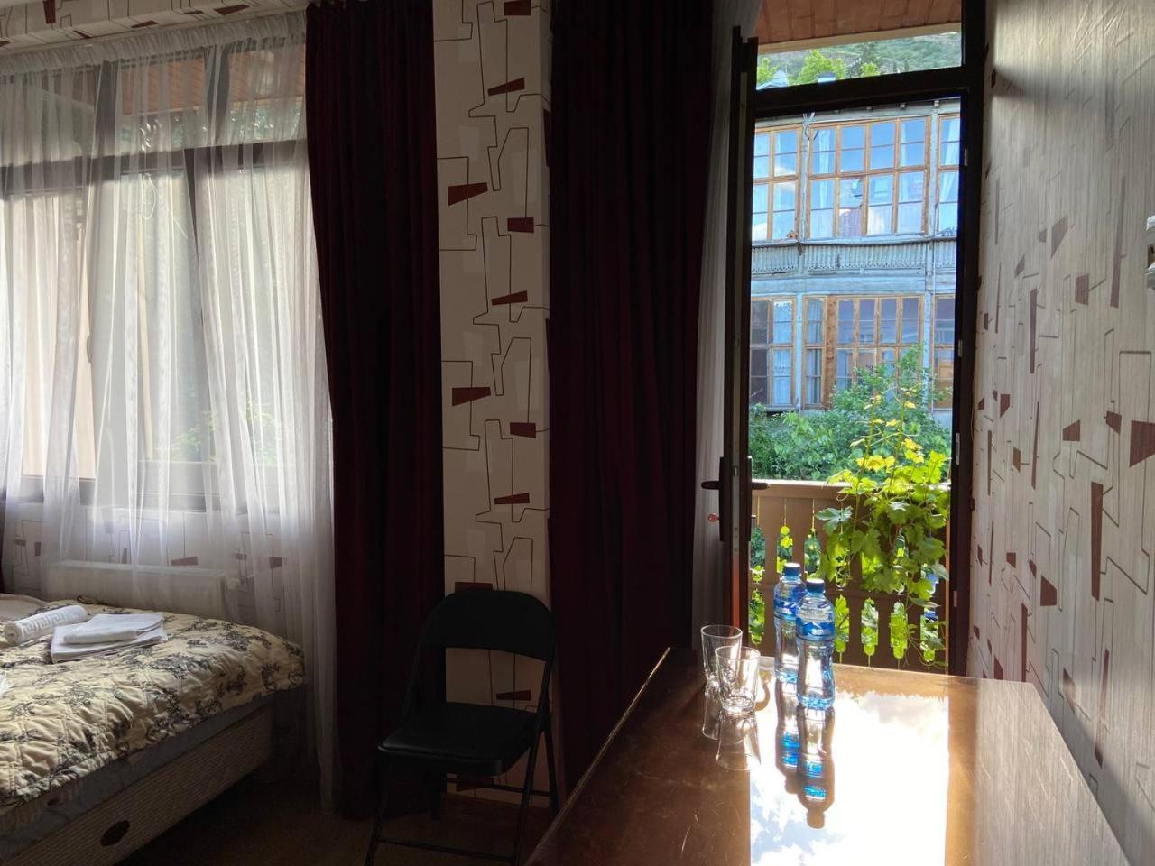 Hotel "Tbilisi Tales" In The Heart Of The Old City Екстер'єр фото