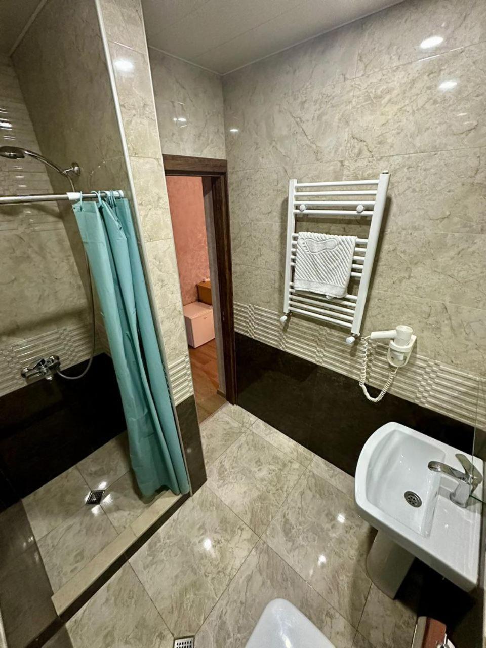Hotel "Tbilisi Tales" In The Heart Of The Old City Екстер'єр фото